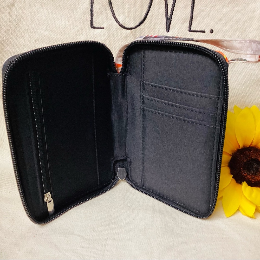 New Wristlet - Picture 5 of 5